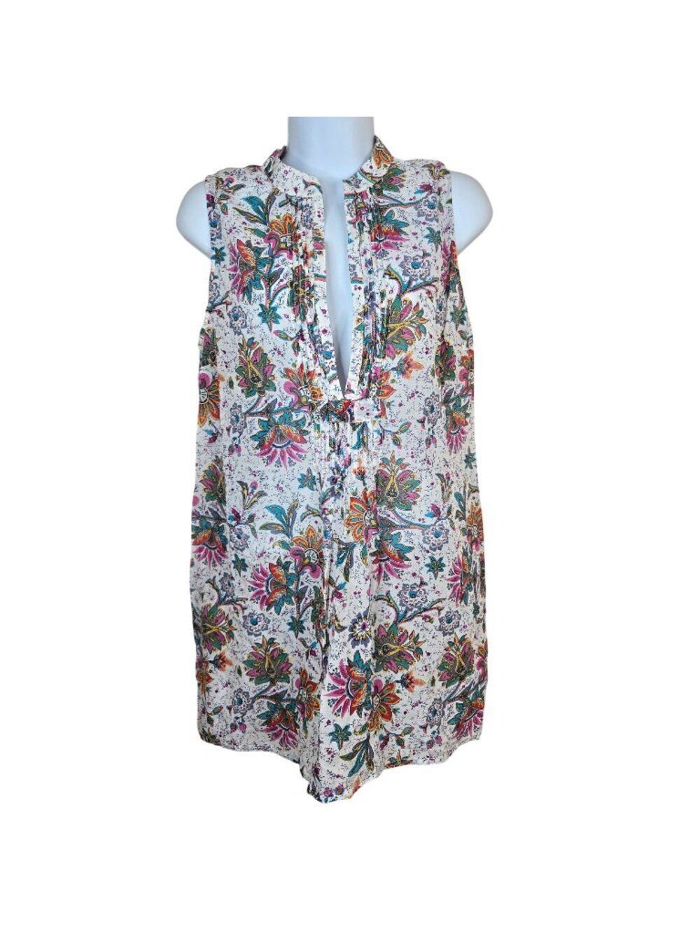 Cabi Sleeveless Blouse Tunic Top White Multicolor Floral Pleated Neckline Womens